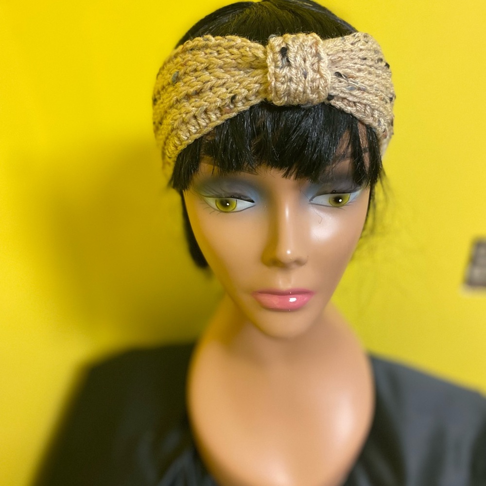 Beige blend head band NWOT